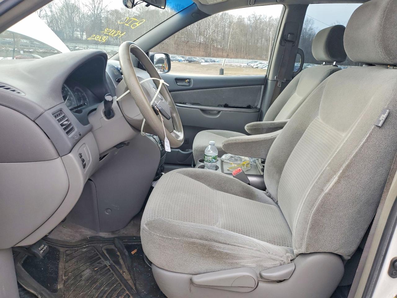 2007 TOYOTA SIENNA CE 7-PASSENGER photo 13