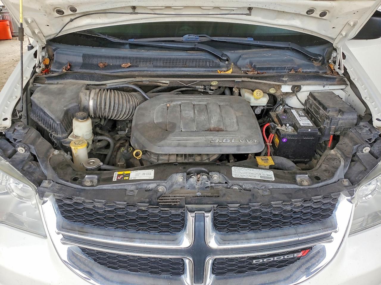 2013 DODGE GRAND CARAVAN SE photo 11