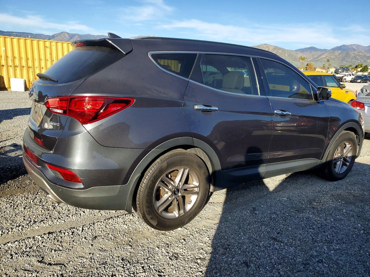2018 HYUNDAI SANTA FE SPORT photo 3