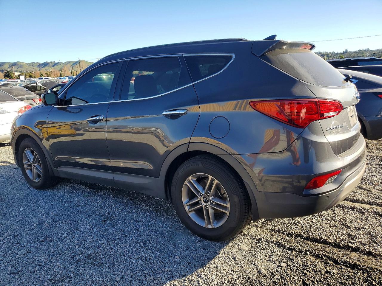 2018 HYUNDAI SANTA FE SPORT photo 2