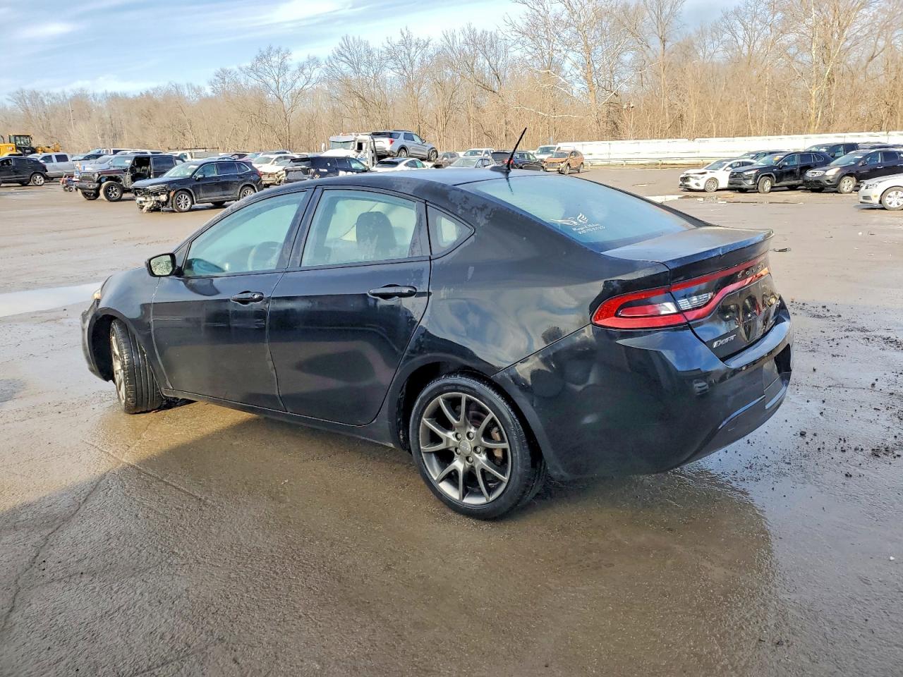 2015 DODGE DART SXT photo 2
