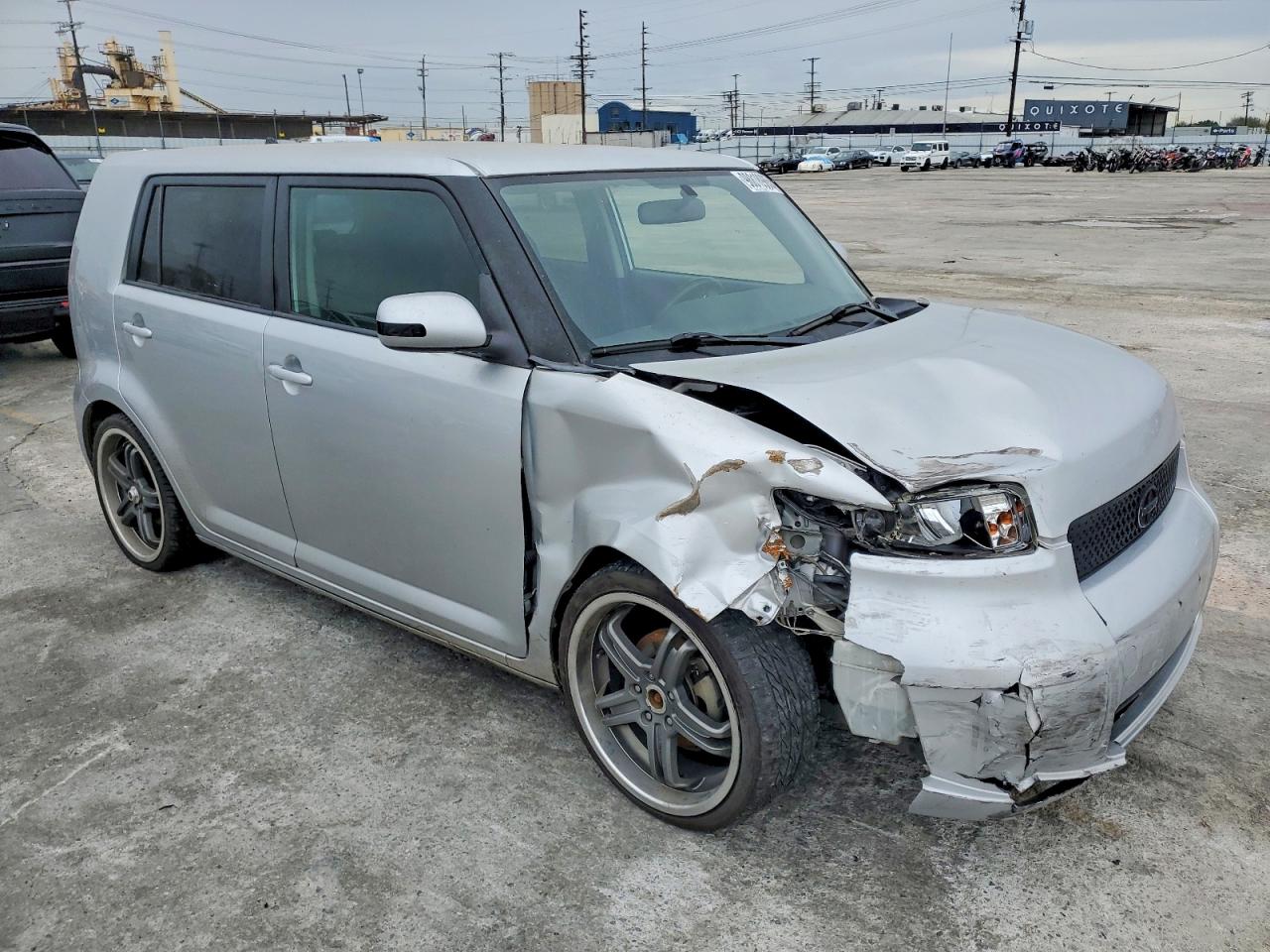 2008 TOYOTA SCION XB photo 4