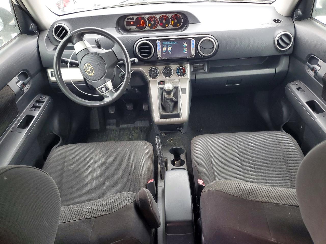 2008 TOYOTA SCION XB photo 8