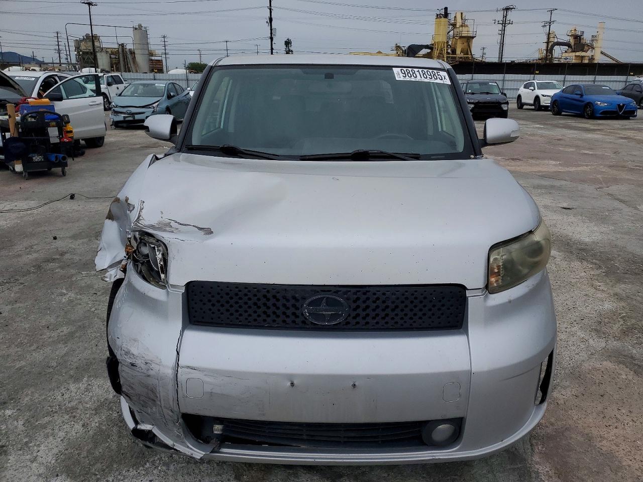 2008 TOYOTA SCION XB photo 5