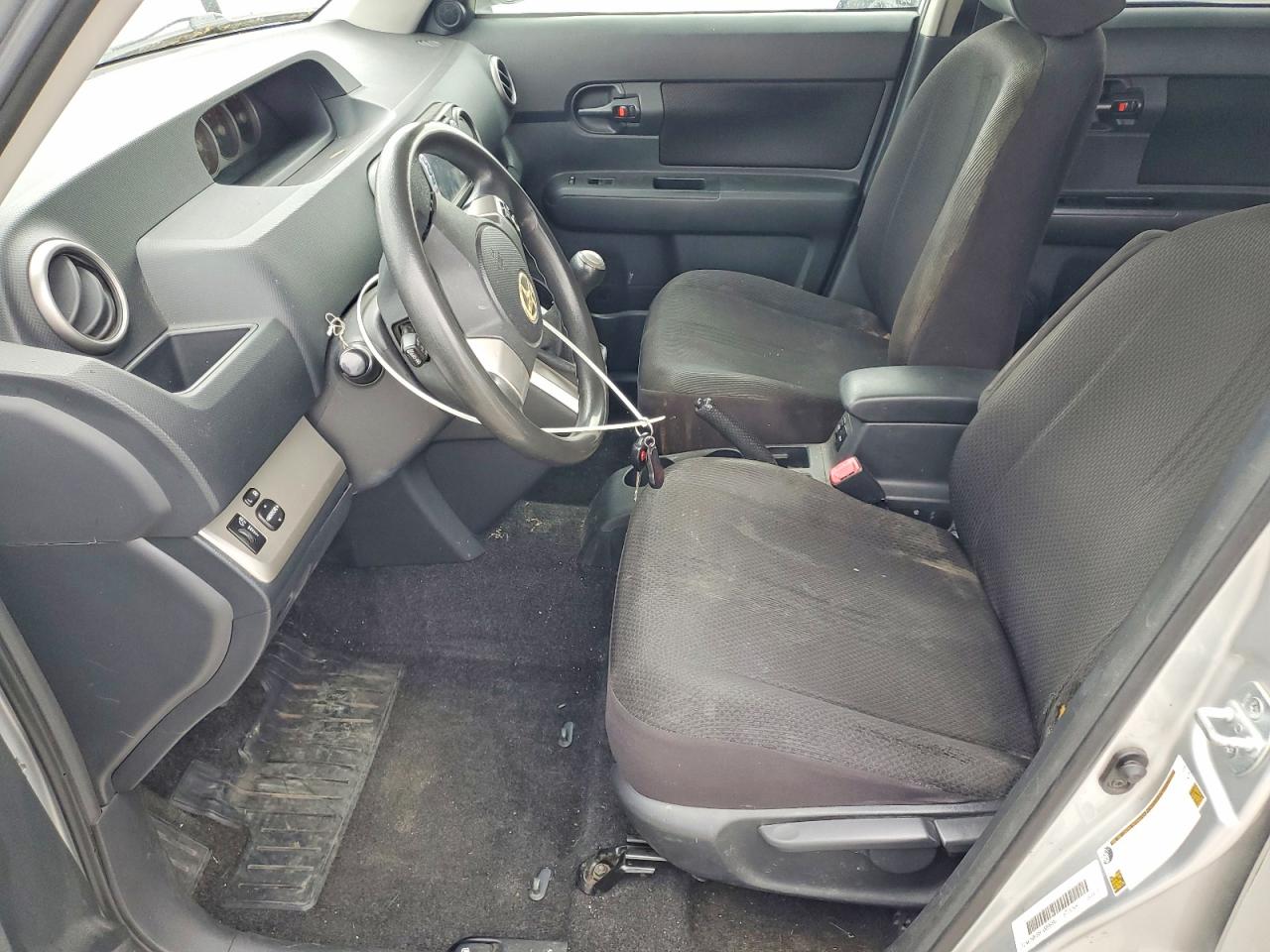 2008 TOYOTA SCION XB photo 7