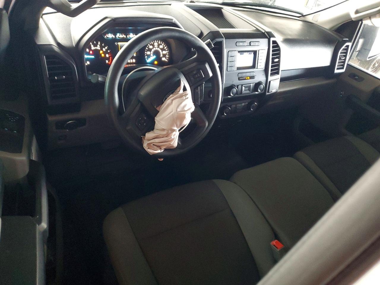2019 FORD F150 photo 8