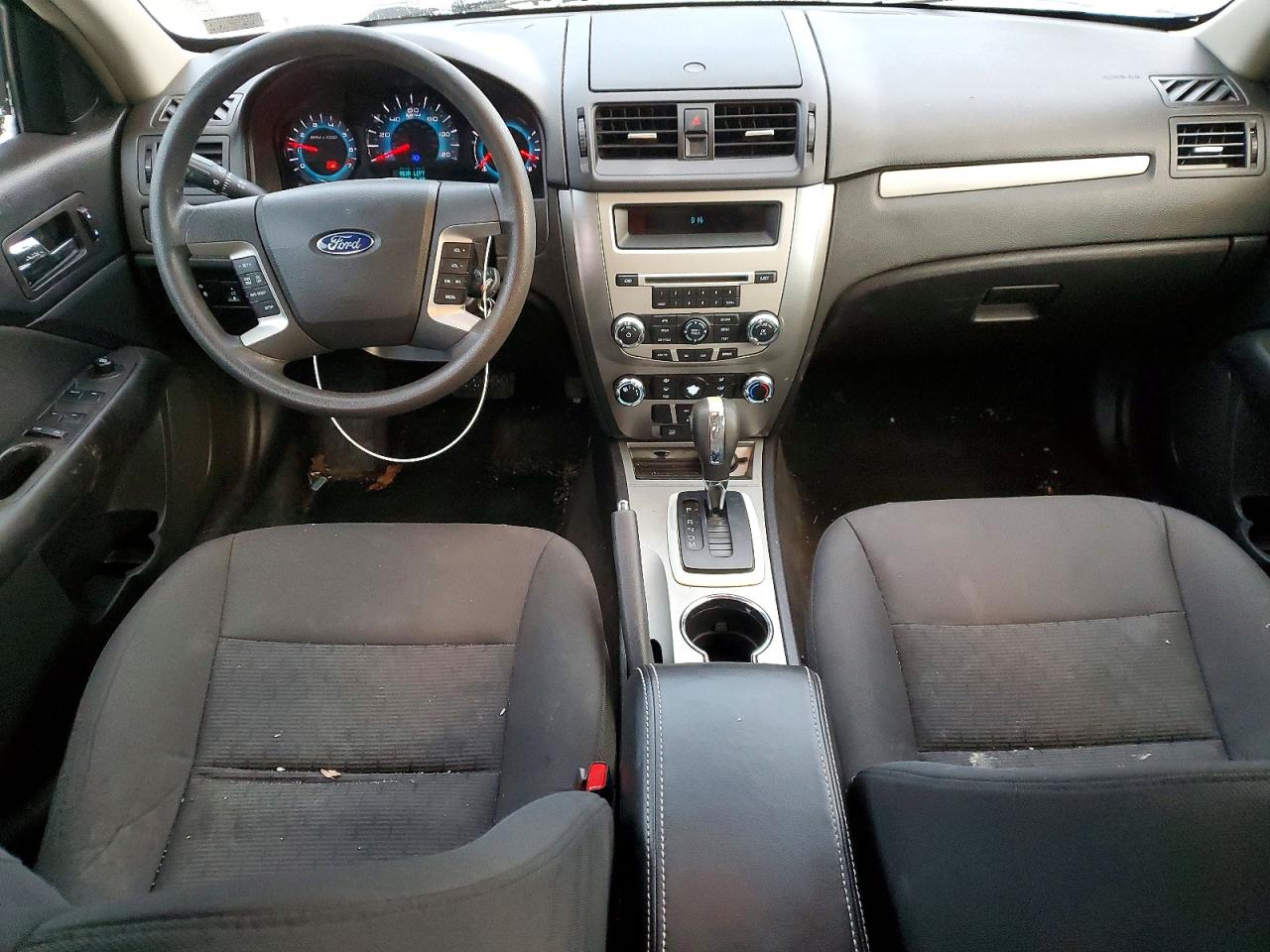 2012 FORD FUSION SE photo 8
