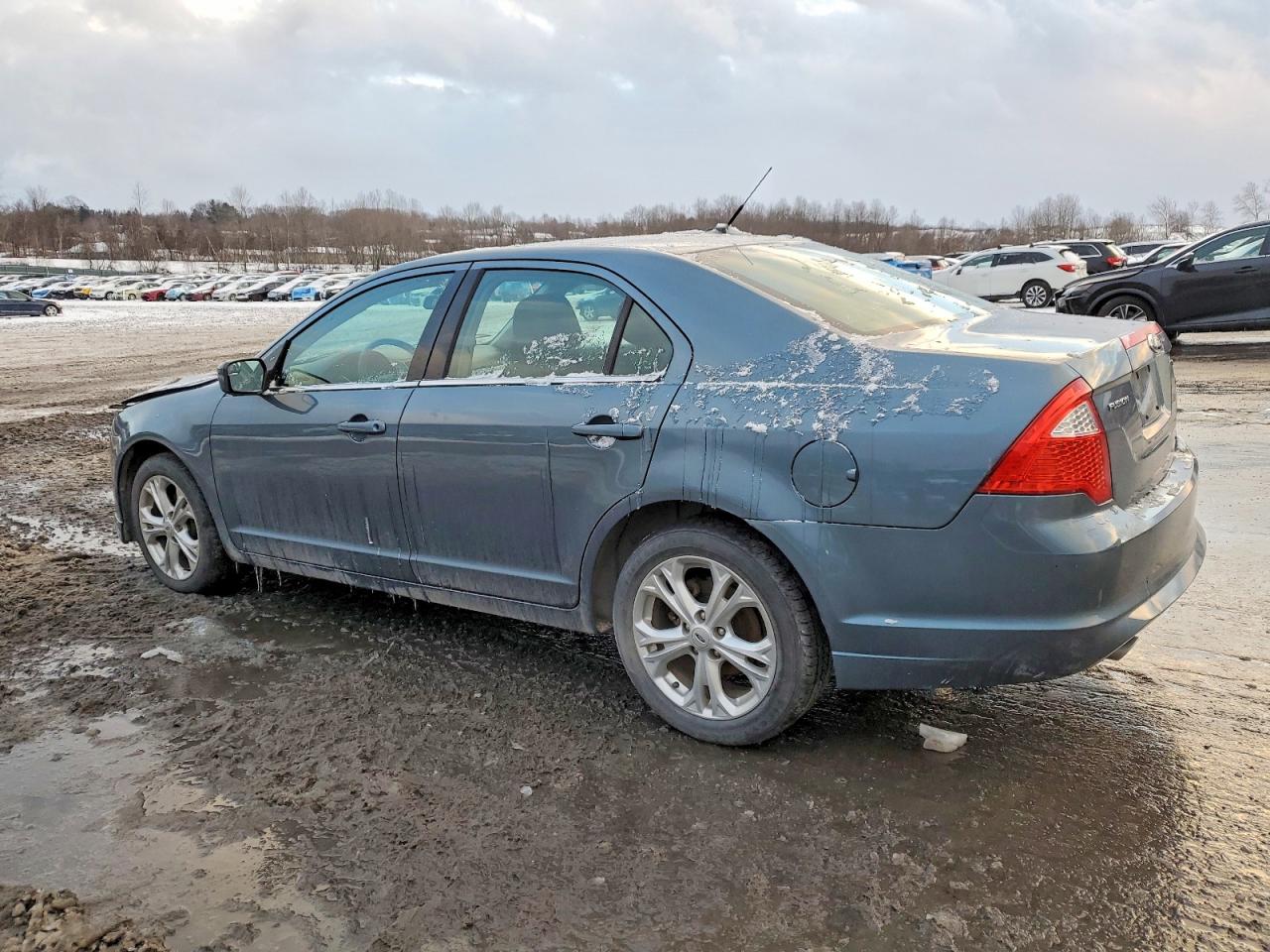 2012 FORD FUSION SE photo 2