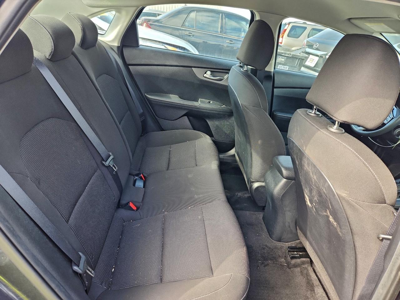 2020 KIA FORTE FE photo 10