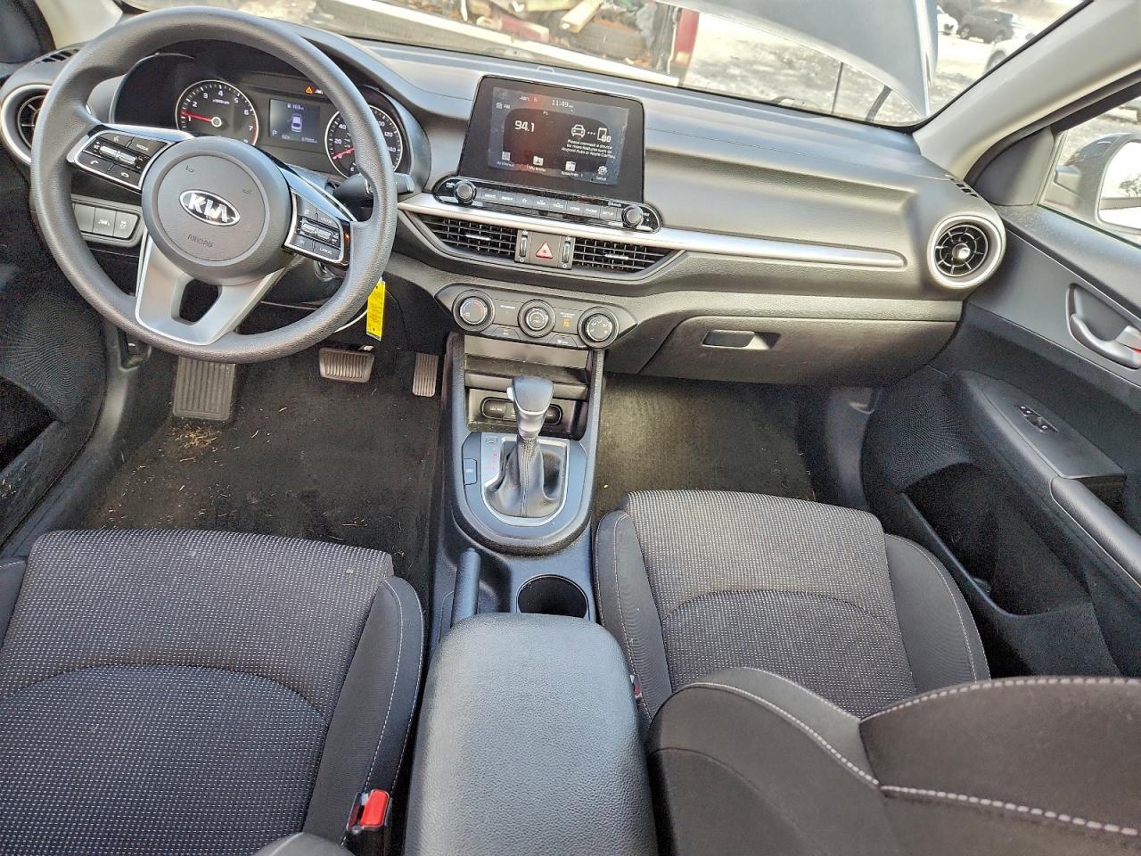 2020 KIA FORTE FE photo 8