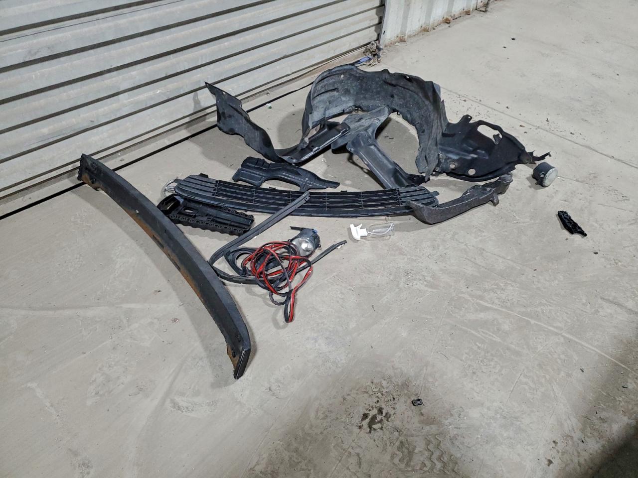 2013 TOYOTA COROLLA BASE photo 12