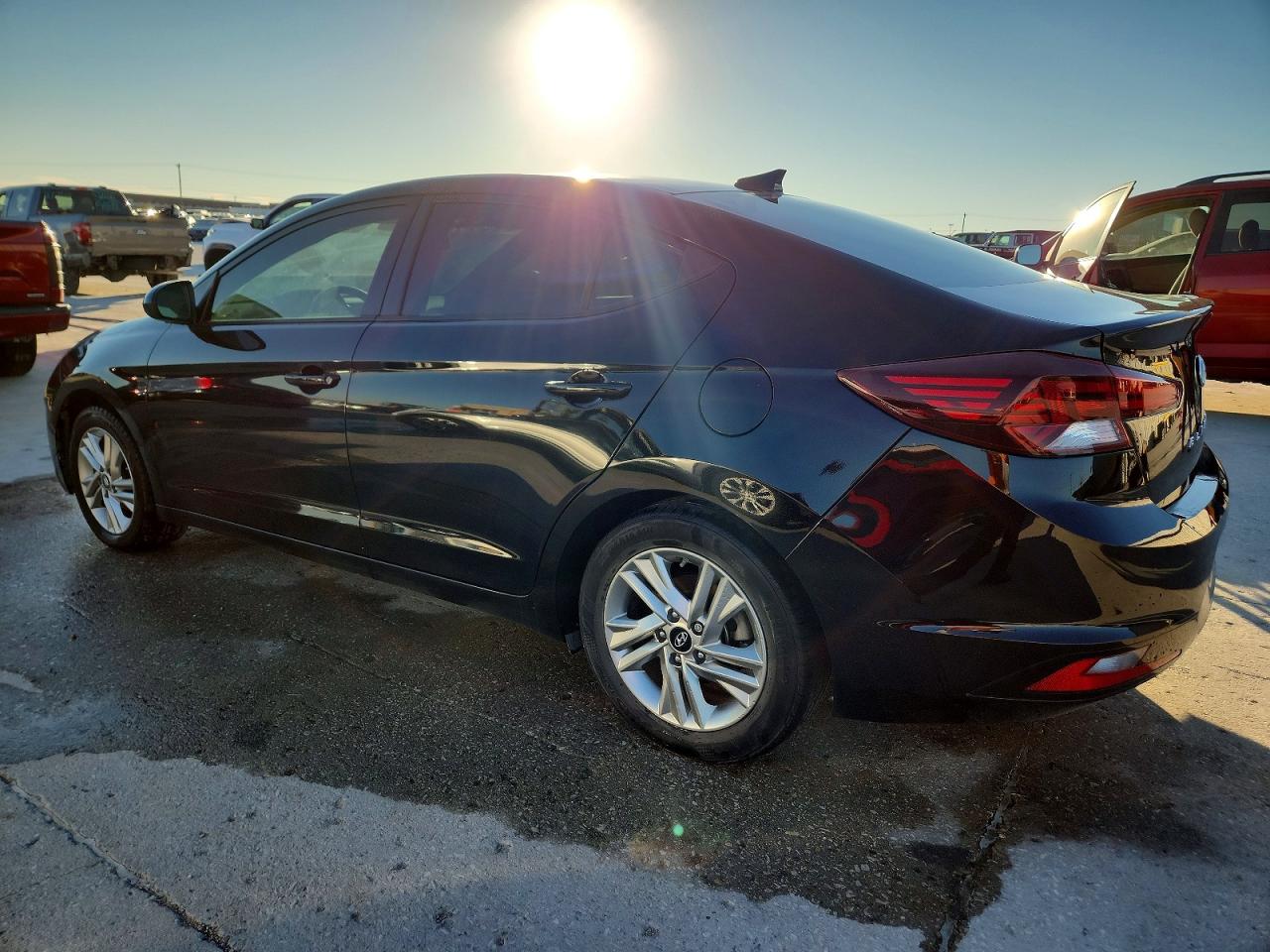 2020 HYUNDAI ELANTRA SEL photo 2