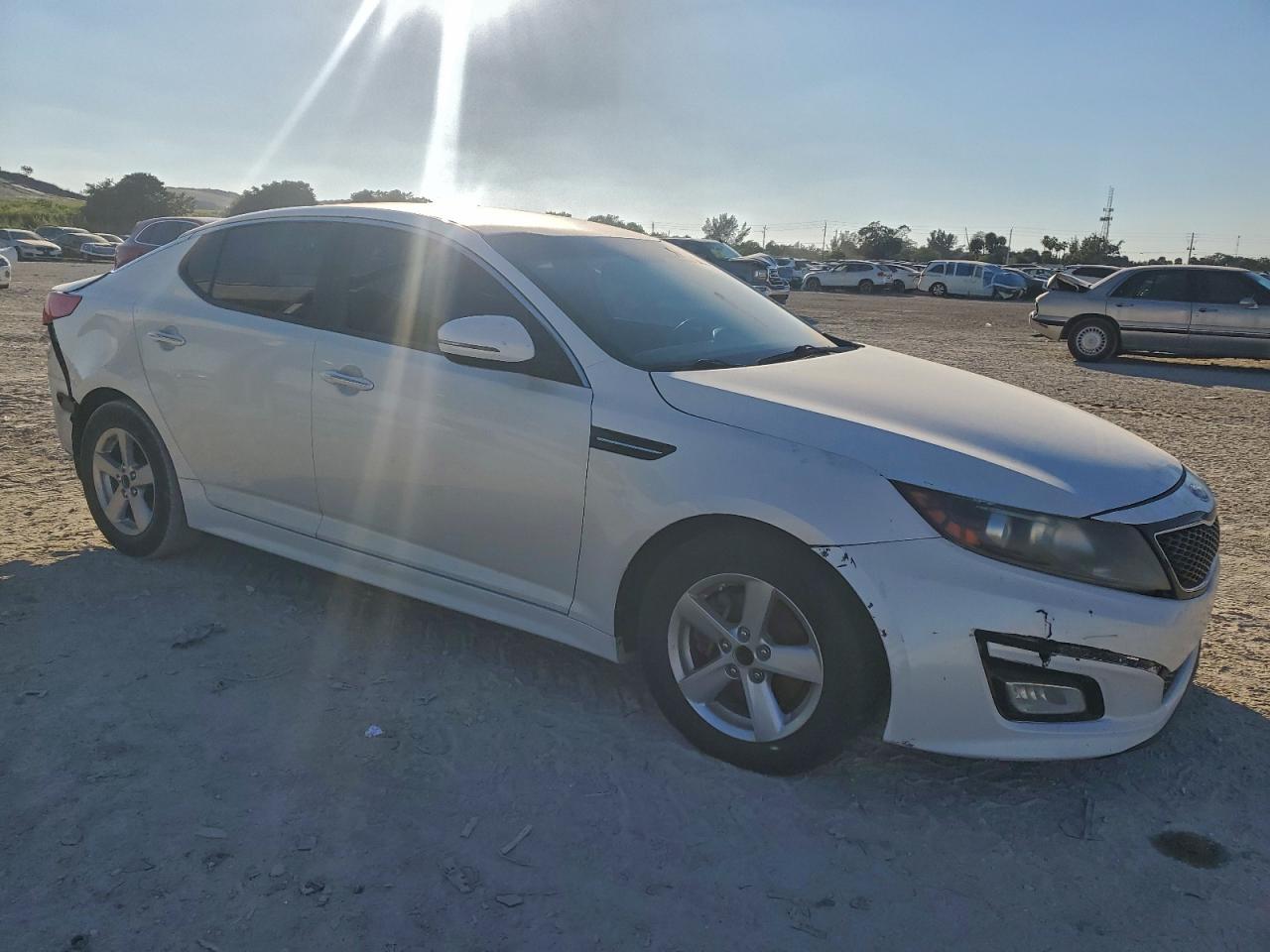 2015 KIA OPTIMA LX photo 4