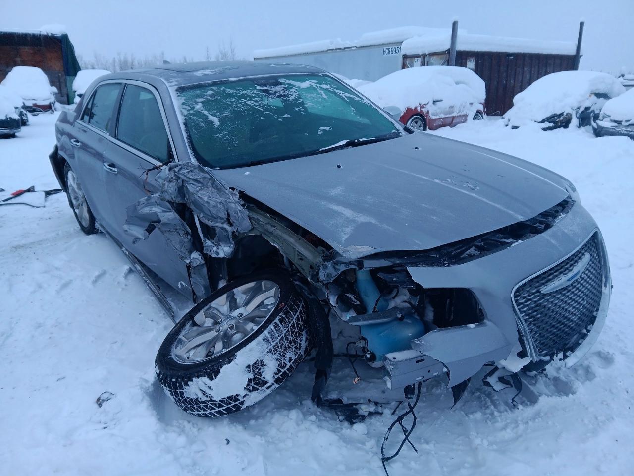 2018 CHRYSLER 300 LIMITED photo 4