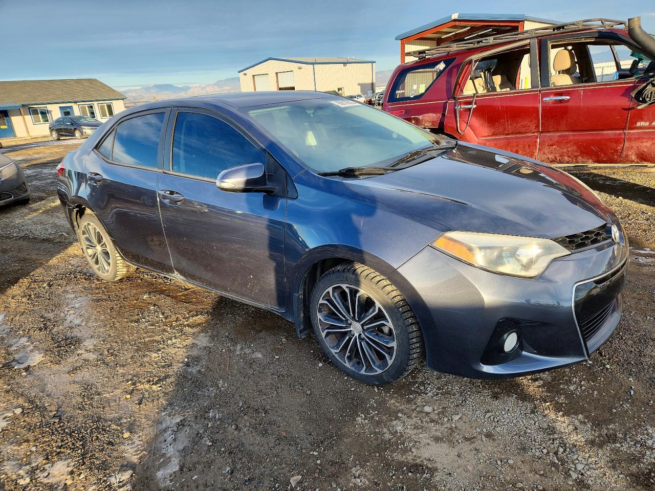 2015 TOYOTA COROLLA L photo 4
