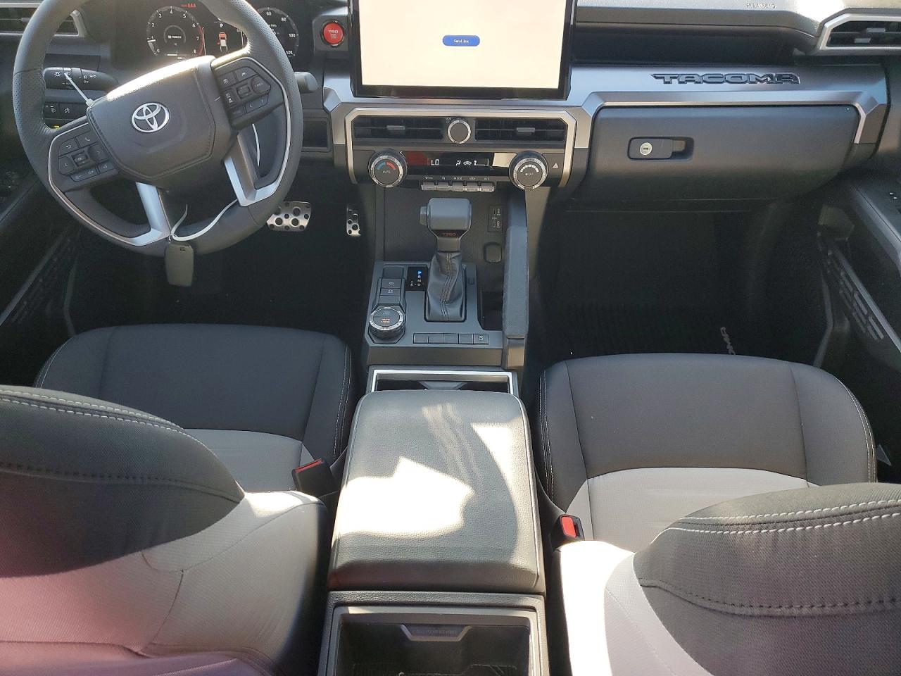 2025 TOYOTA TACOMA DOUBLE CAB photo 8