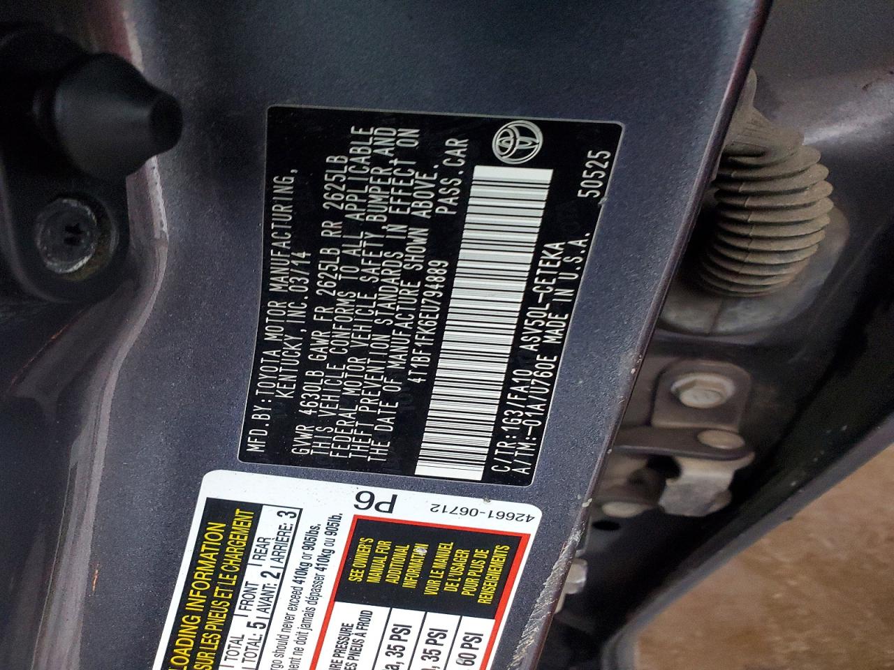 2014 TOYOTA CAMRY L photo 12