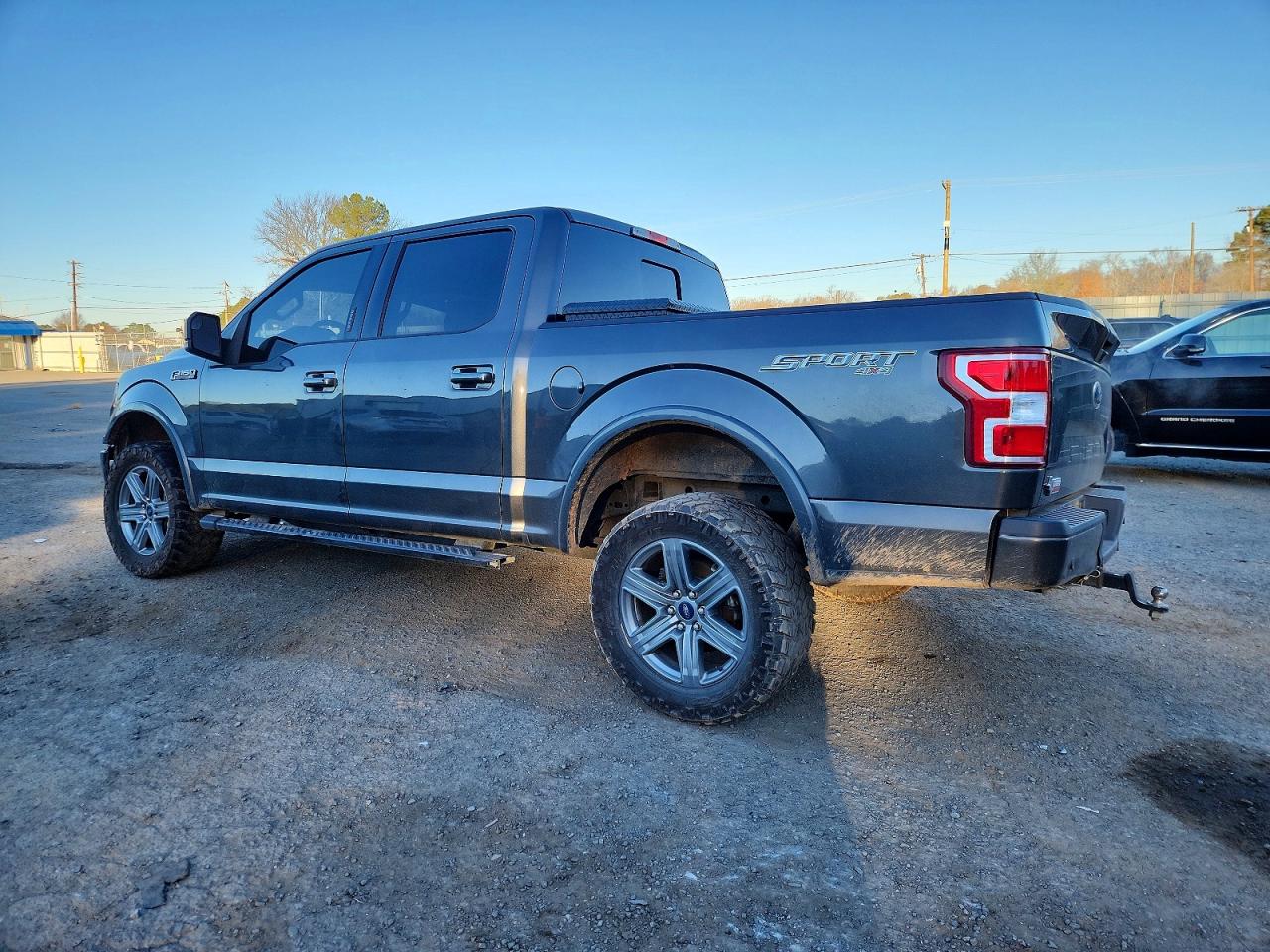 2019 FORD F150 SUPERCREW photo 2