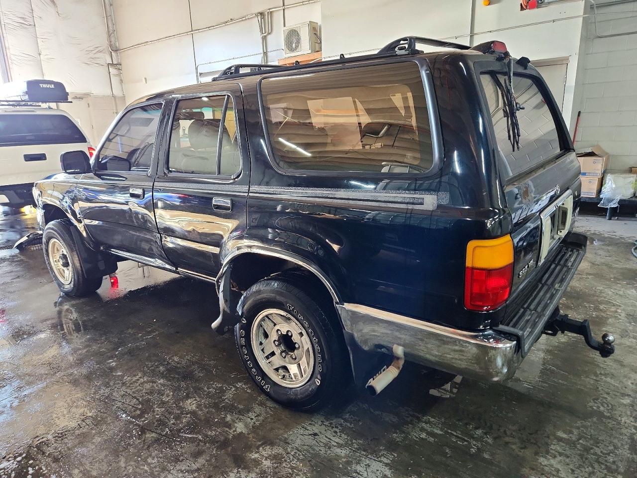 1995 TOYOTA 4RUNNER VN39 SR5 photo 2