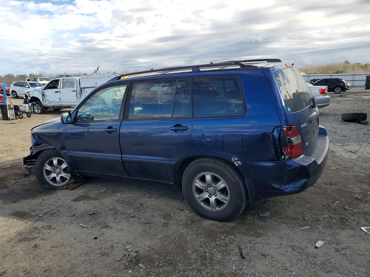 2005 TOYOTA HIGHLANDER LIMITED photo 2