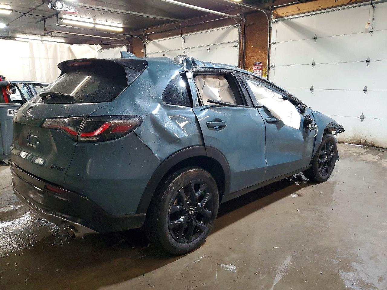 2024 HONDA HR-V SPORT photo 3