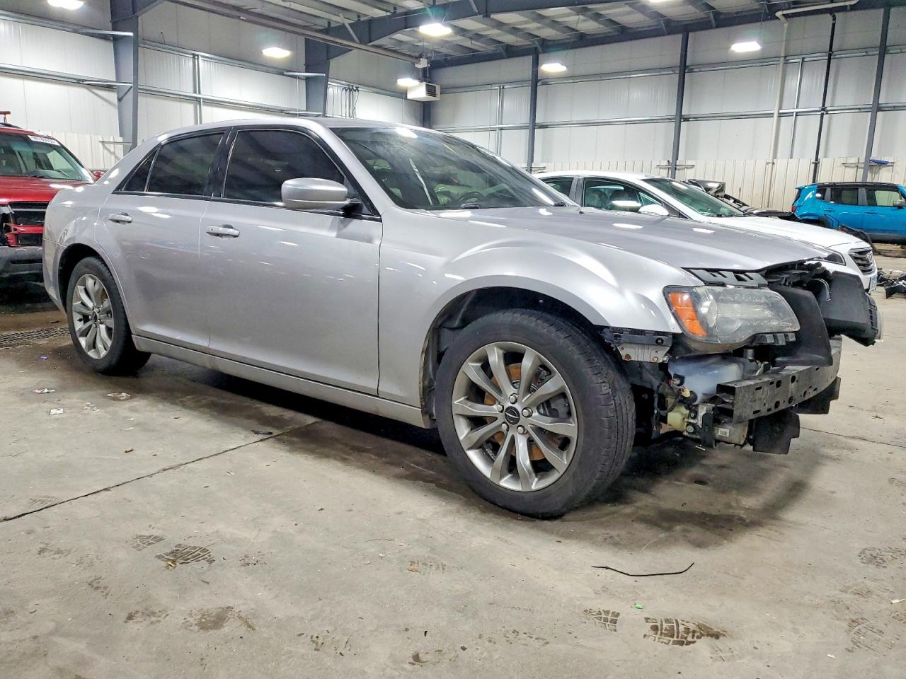 2014 CHRYSLER 300 S photo 4