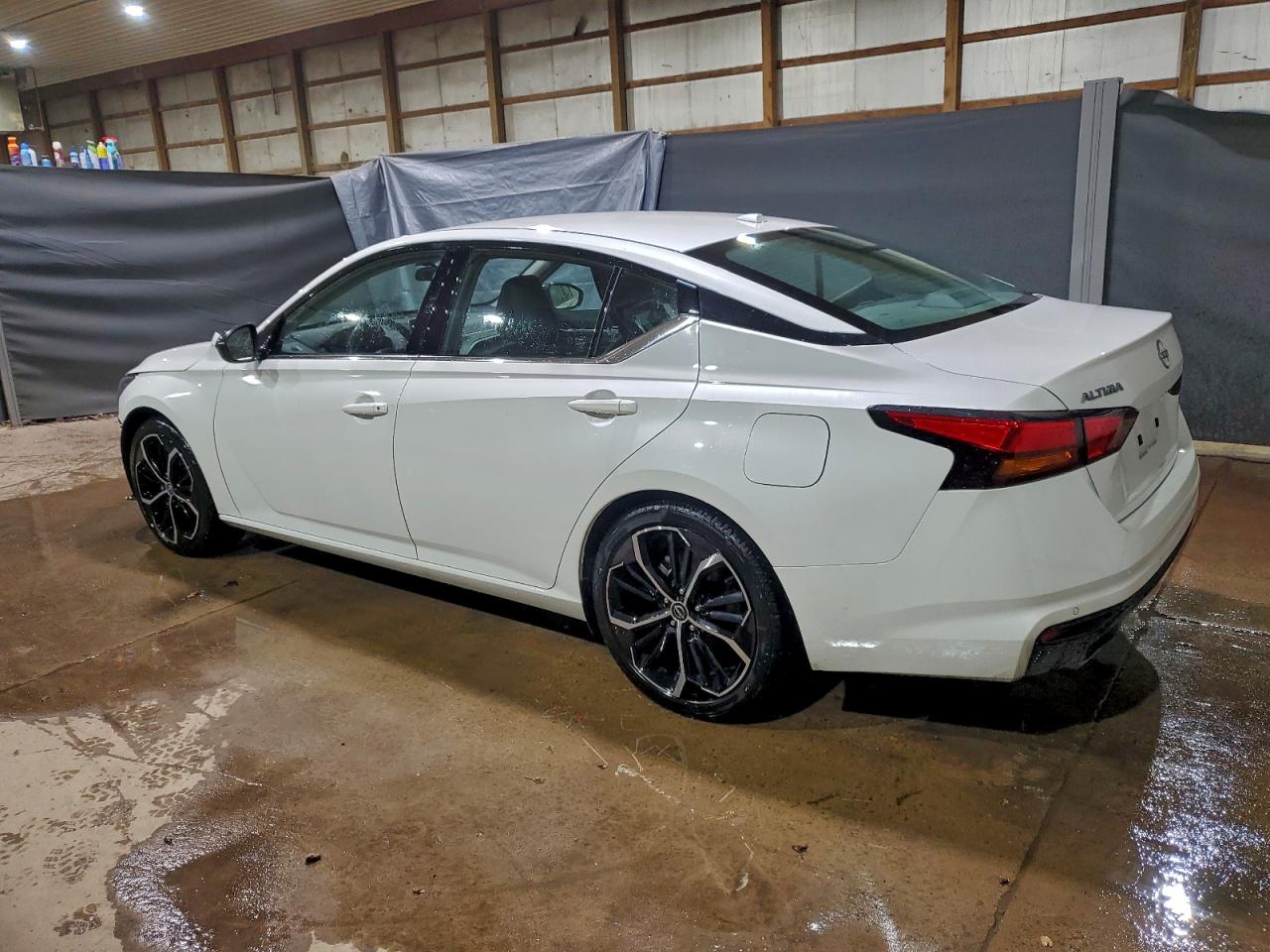 2024 NISSAN ALTIMA SR photo 2