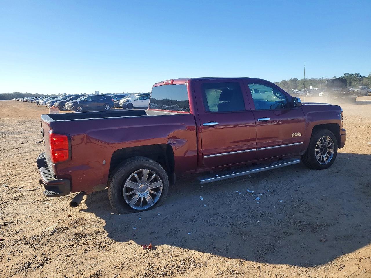2014 CHEVROLET SILVERADO C1500 HIGH COUNTRY photo 3