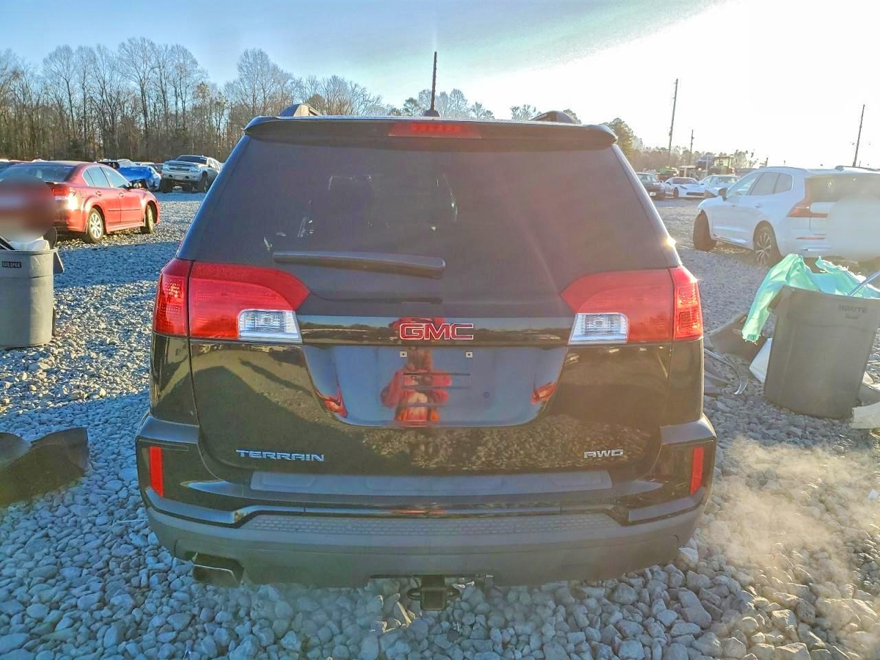 2017 GMC TERRAIN SLE photo 6