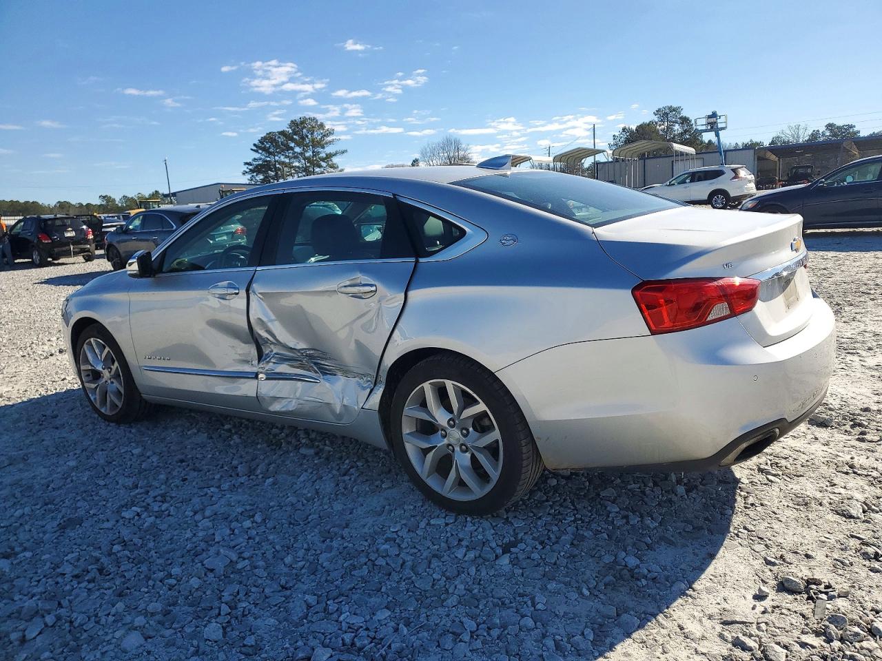 2018 CHEVROLET IMPALA PREMIER photo 2