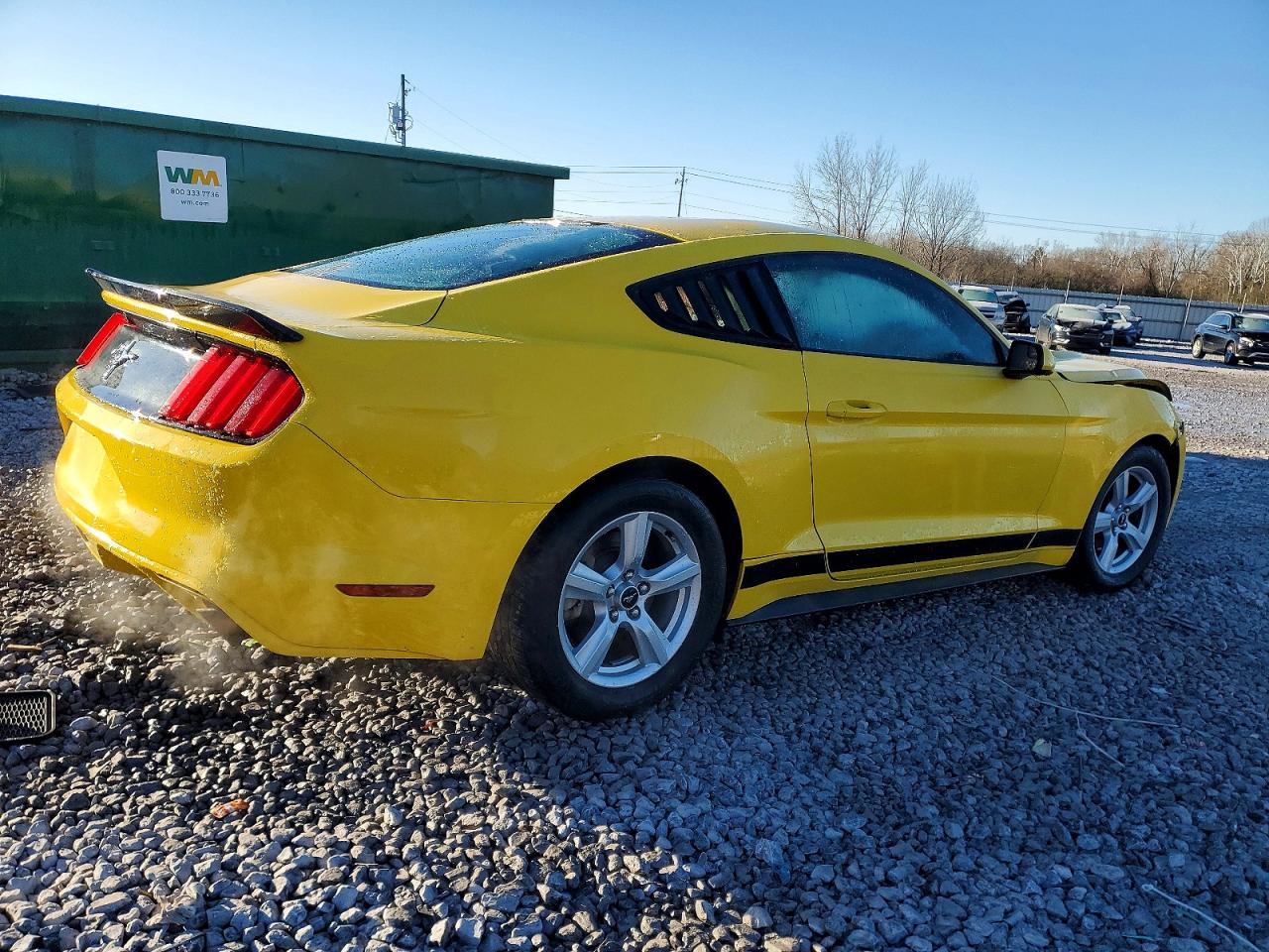 2016 FORD MUSTANG photo 3