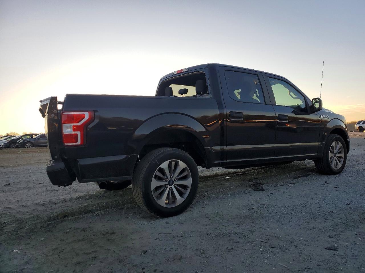 2018 FORD F150 SUPERCREW photo 3