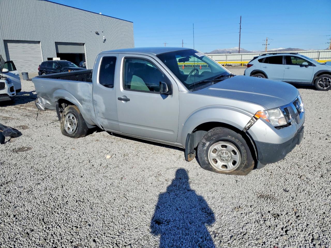2017 NISSAN FRONTIER S photo 4