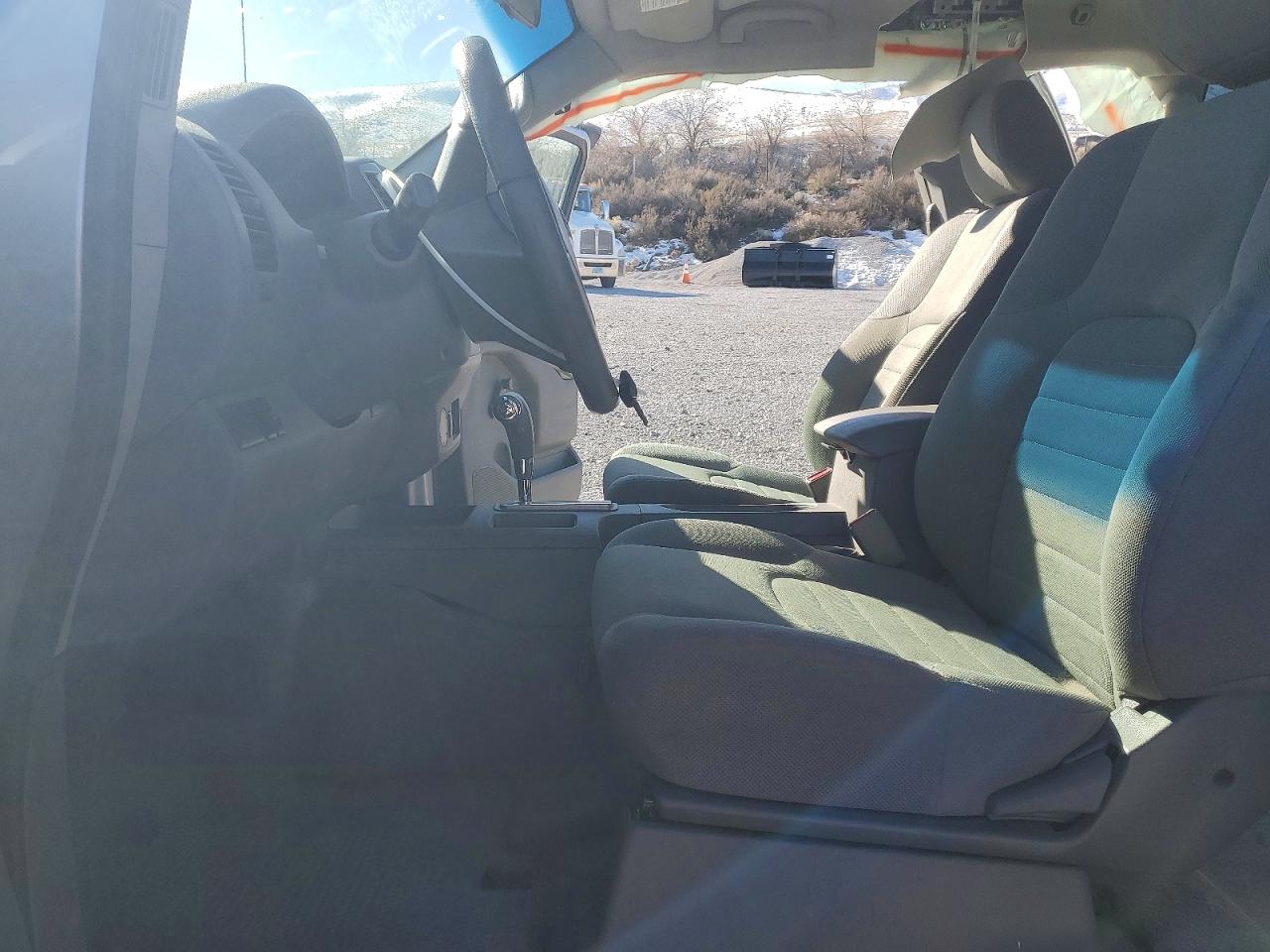 2017 NISSAN FRONTIER S photo 7