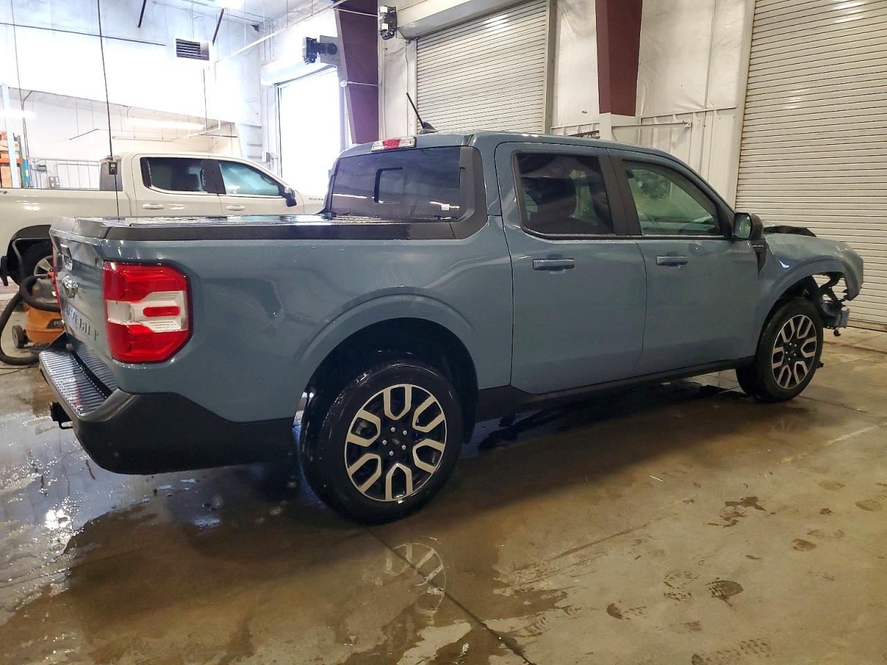 2024 FORD MAVERICK LARIAT photo 3
