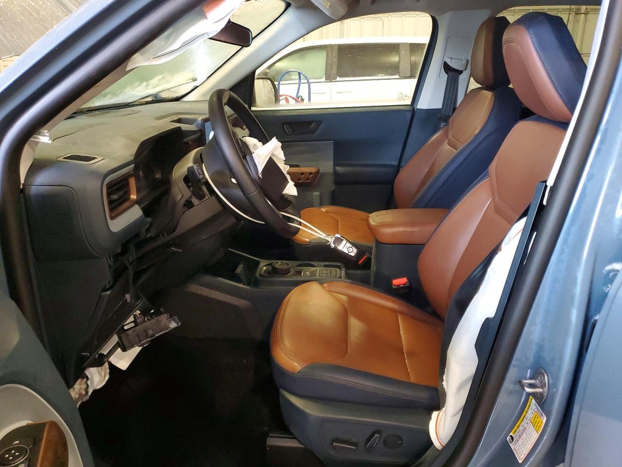 2024 FORD MAVERICK LARIAT photo 7