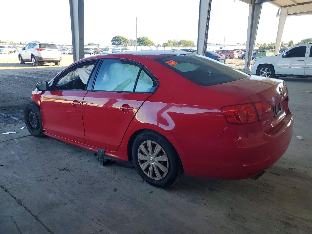 2014 VOLKSWAGEN JETTA BASE photo 2