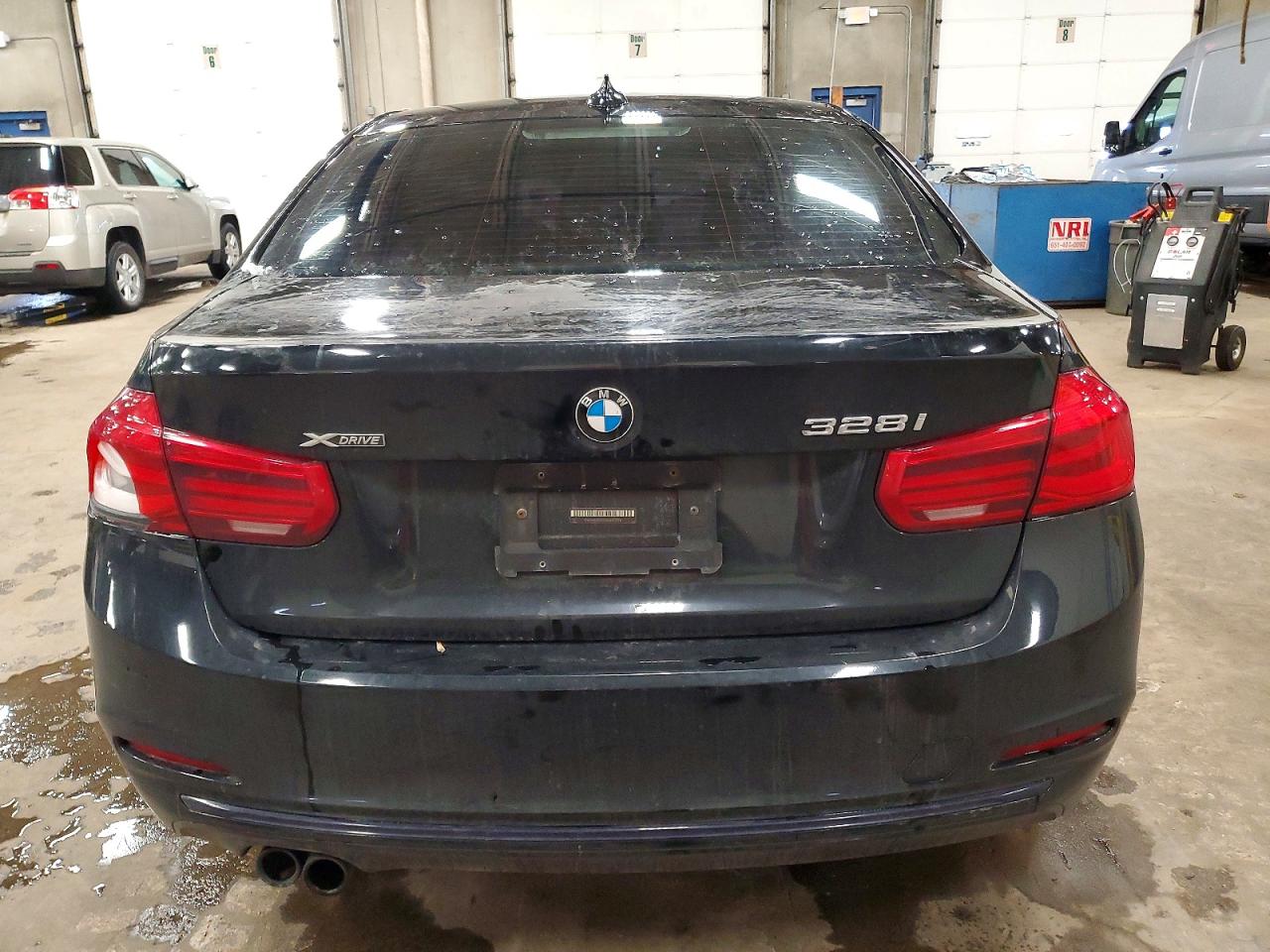 2016 BMW 328 XI SULEV photo 6