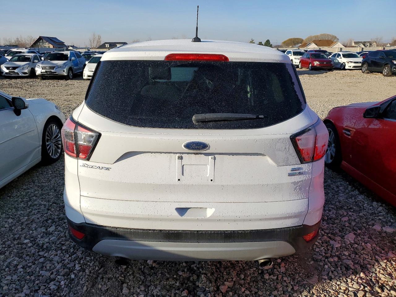 2017 FORD ESCAPE SE photo 6