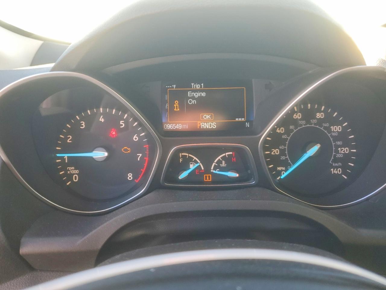 2017 FORD ESCAPE SE photo 9