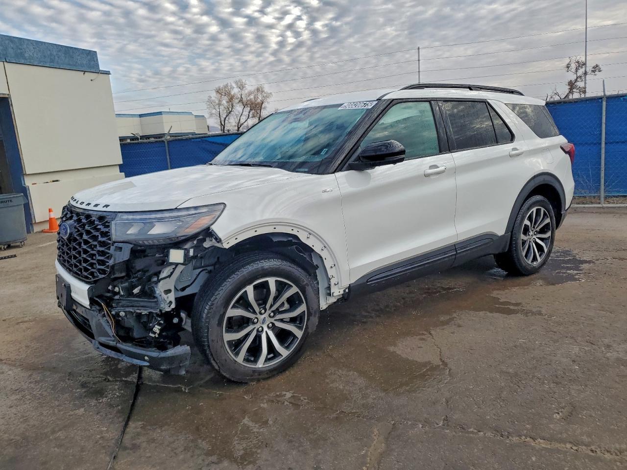 2025 FORD EXPLORER