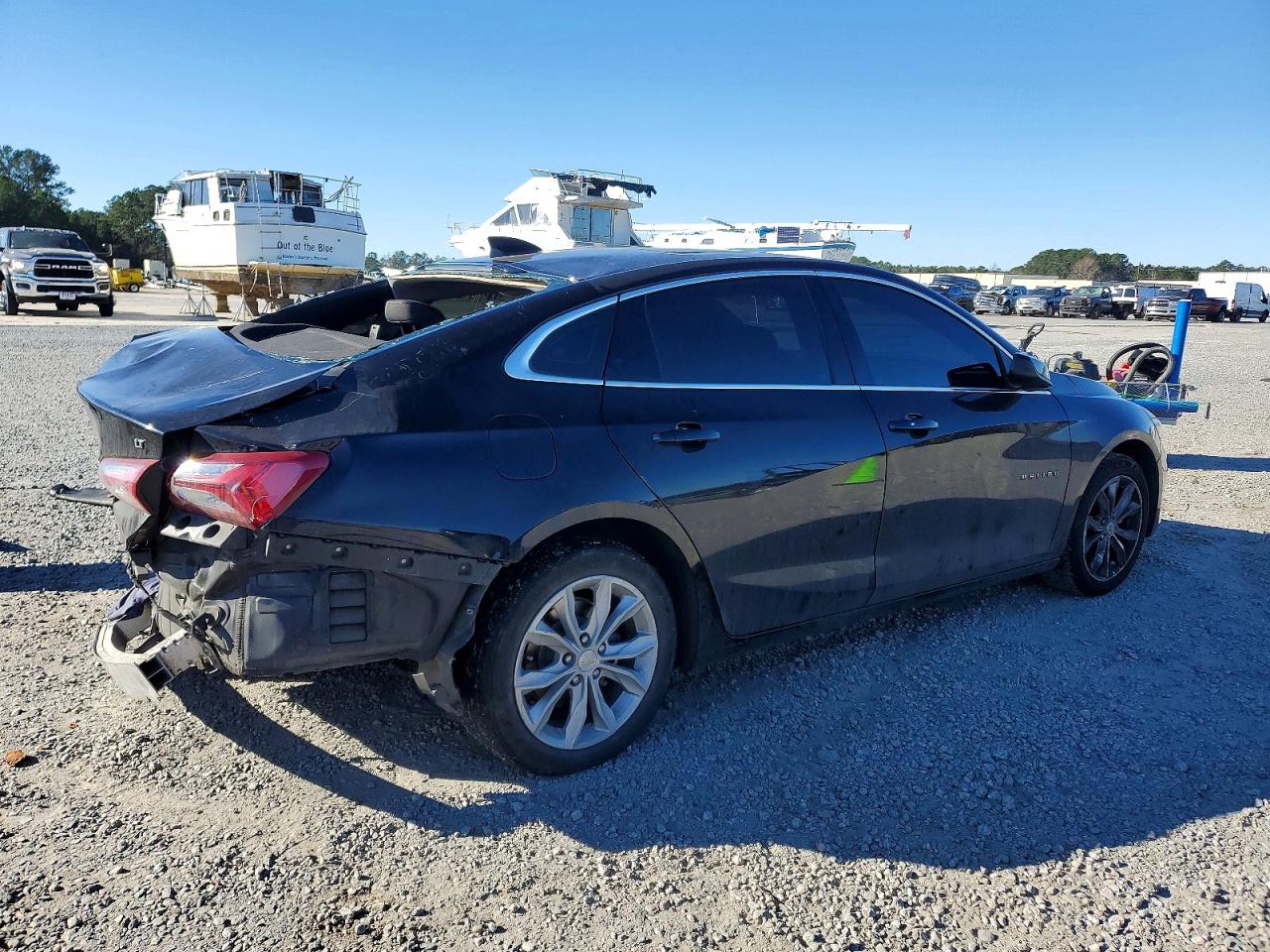 2022 CHEVROLET MALIBU LT photo 3