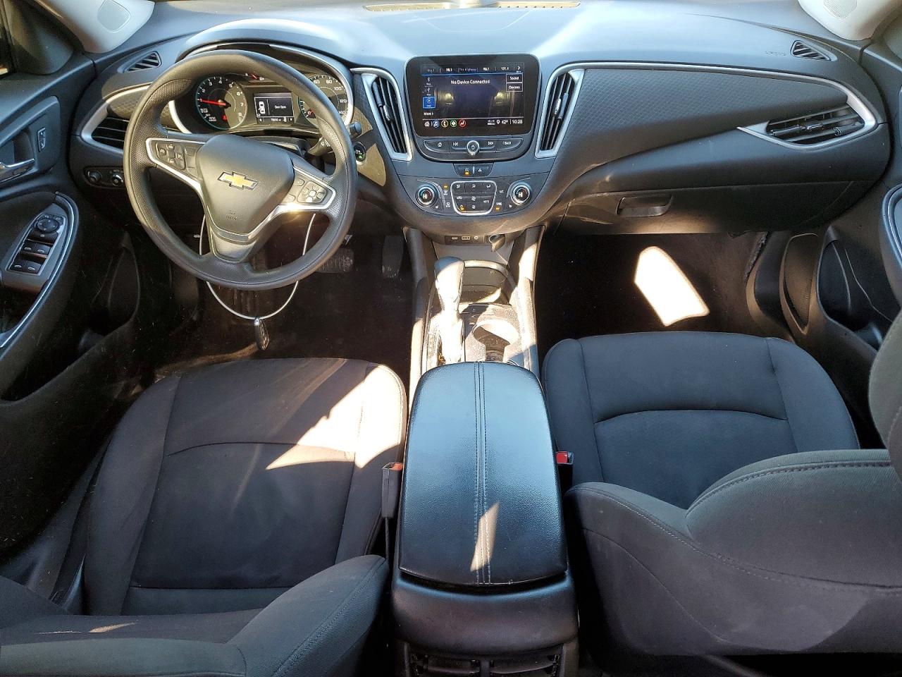 2022 CHEVROLET MALIBU LT photo 8
