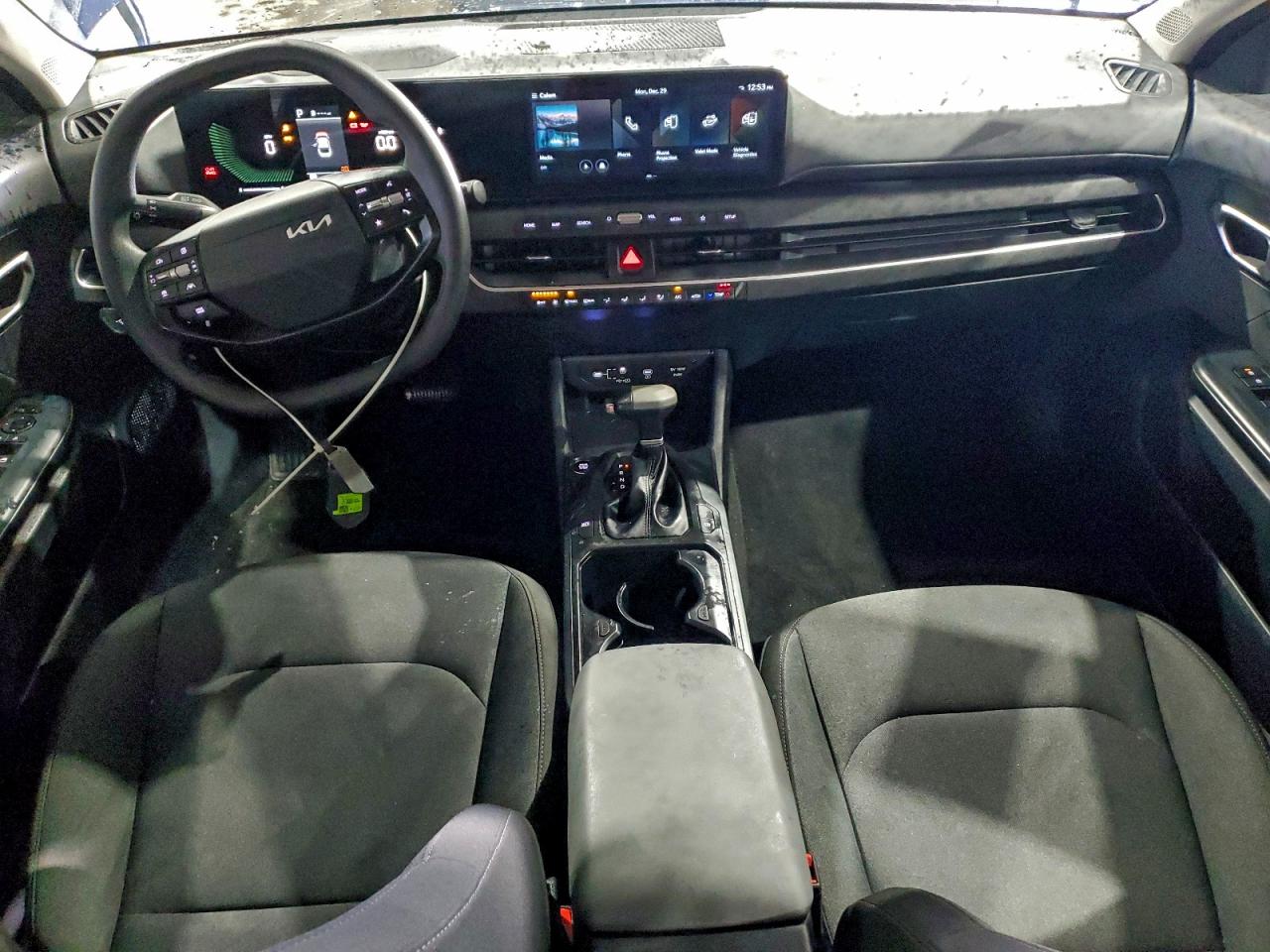 2025 KIA K4 LX photo 8