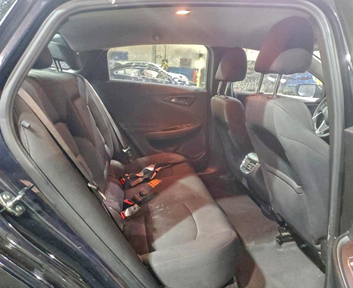 2023 CHEVROLET MALIBU LT photo 10