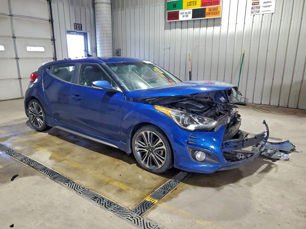2016 HYUNDAI VELOSTER TURBO photo 4