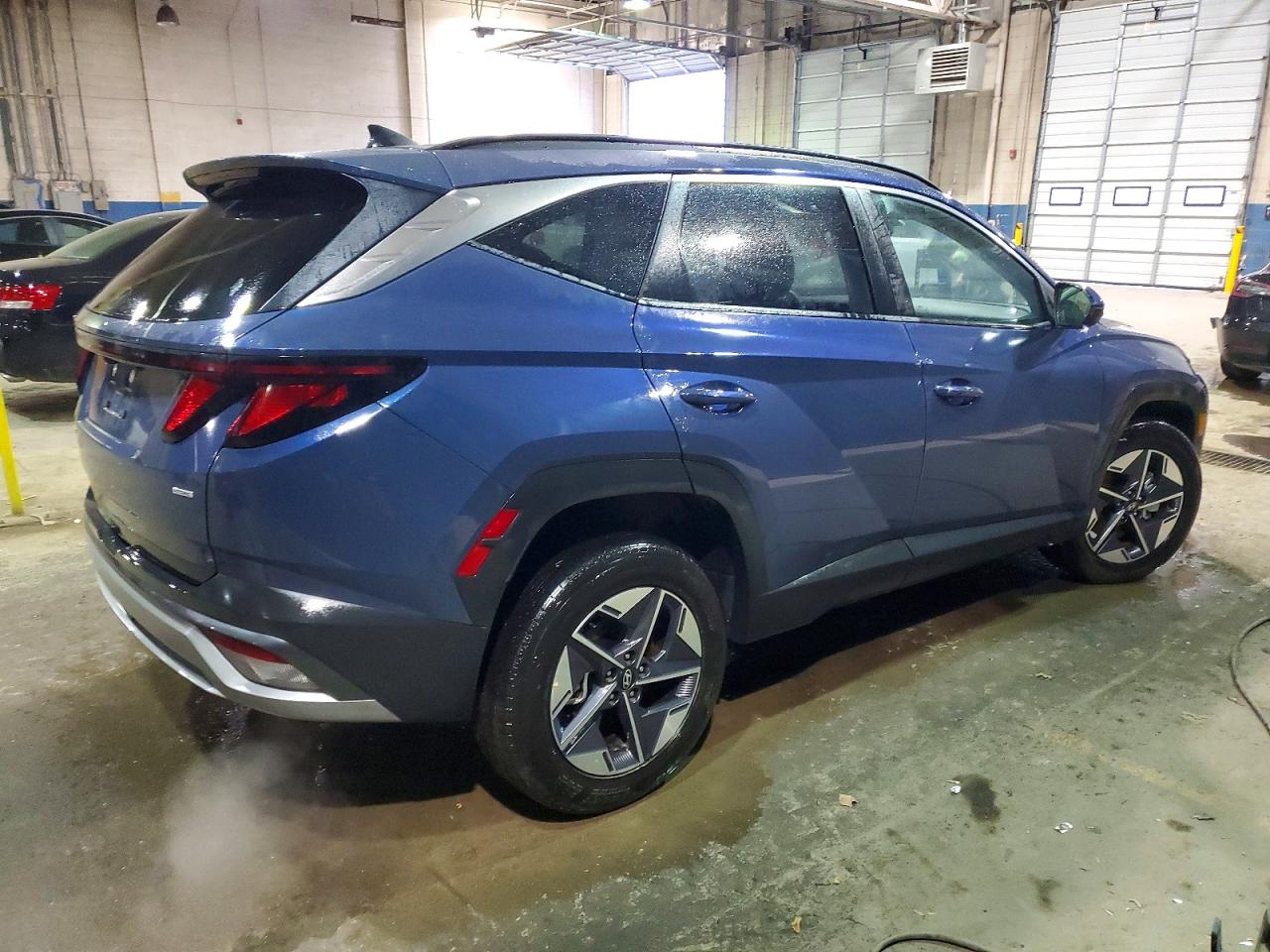 2026 HYUNDAI TUCSON SEL photo 3