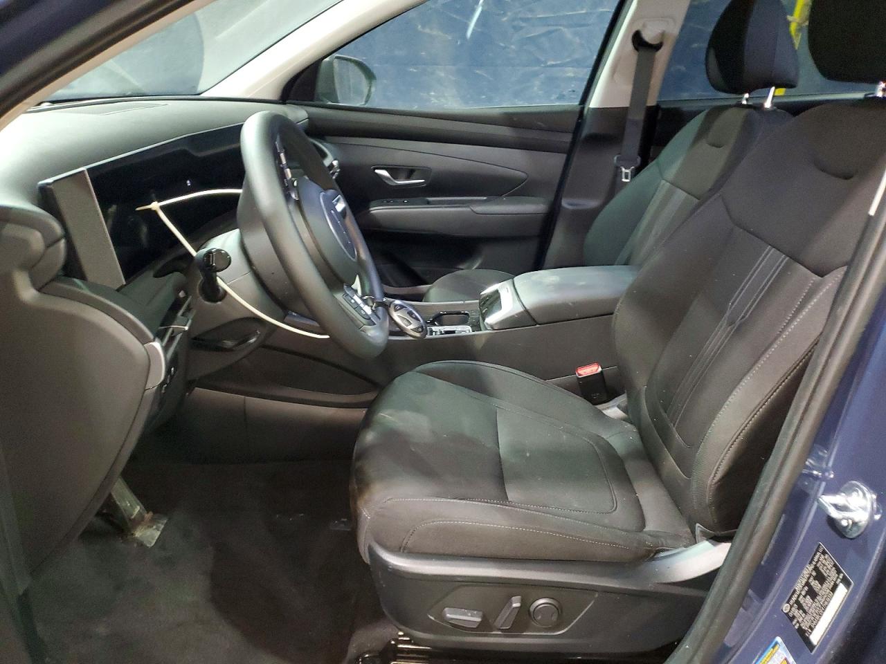 2026 HYUNDAI TUCSON SEL photo 7