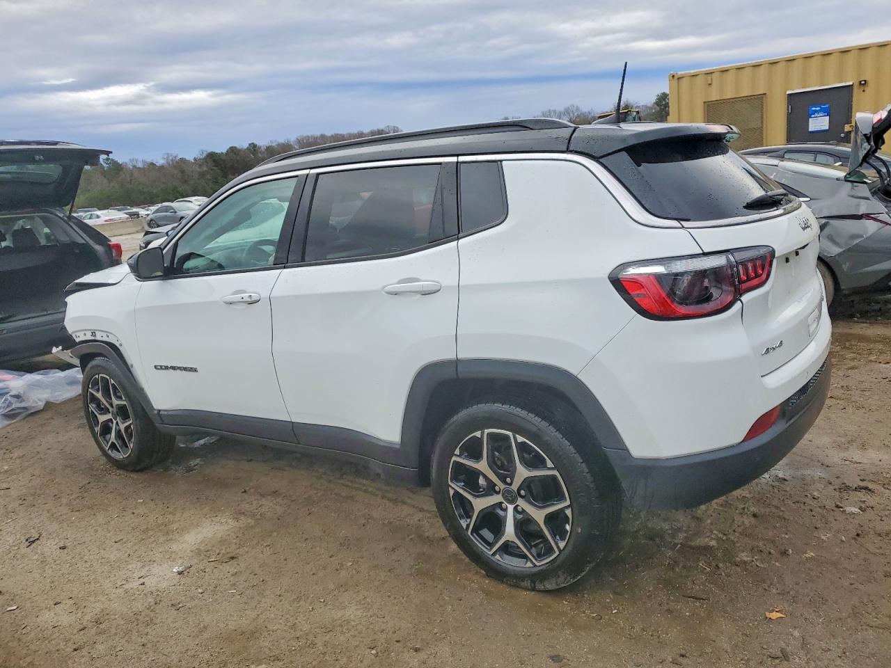 2025 JEEP COMPASS LIMITED photo 2