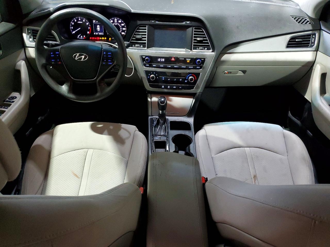 2016 HYUNDAI SONATA SE photo 8